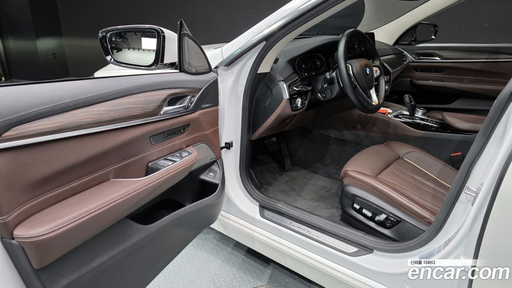 BMW Gran Turismo 630i xDrive Luxury, 2024