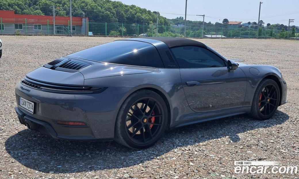 Porsche 911 Targa 4 GTS, 2026