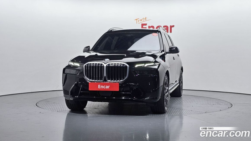BMW X7 xDrive 40i M Sport 6STR, 2025