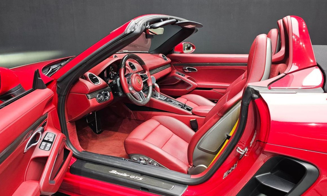 Porsche 718 4.0 GTS, 2024