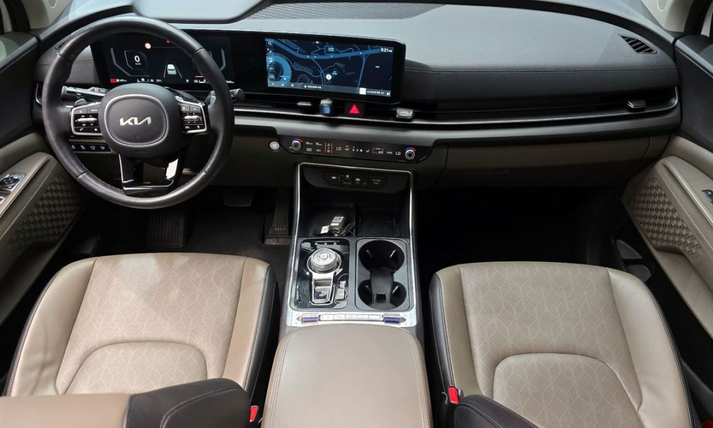 Kia Carnival 9-Seater Noblesse, 2024