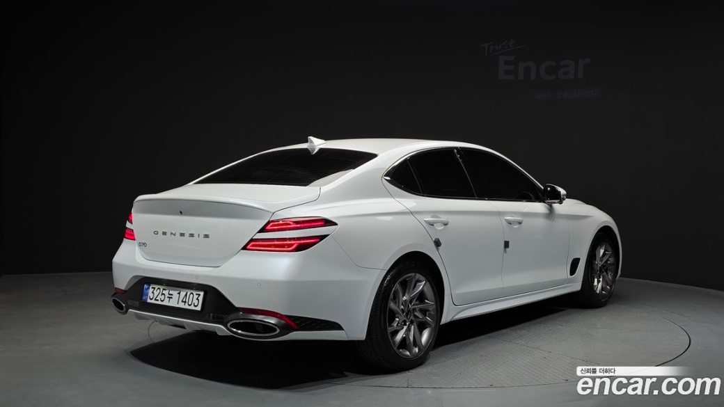 Genesis G70 Gasoline 2.5T 2WD, 2025