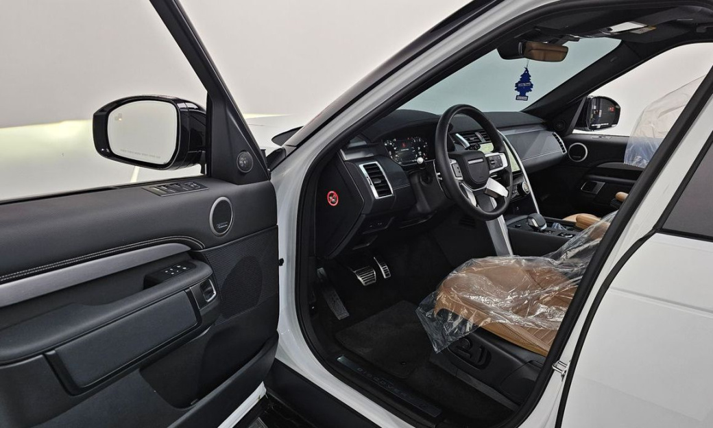 Land Rover Discovery D350 Dynamic HSE, 2025