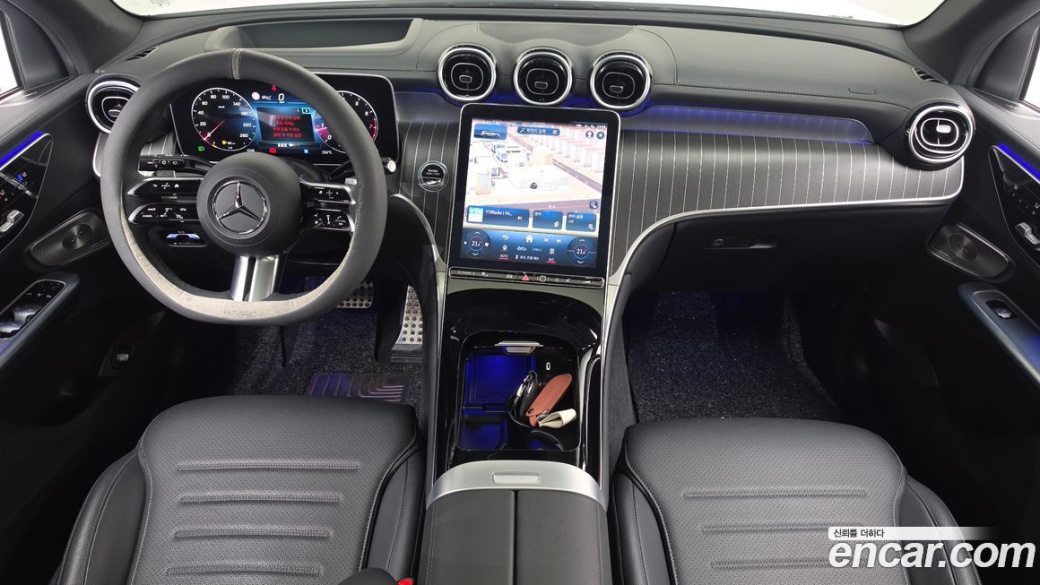 Mercedes-Benz GLC-Class GLC300 4MATIC AMG Line, 2024