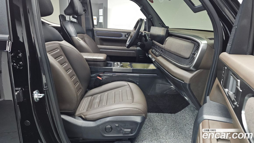 Kia Tasman 2.5T Gasoline 4WD, 2026