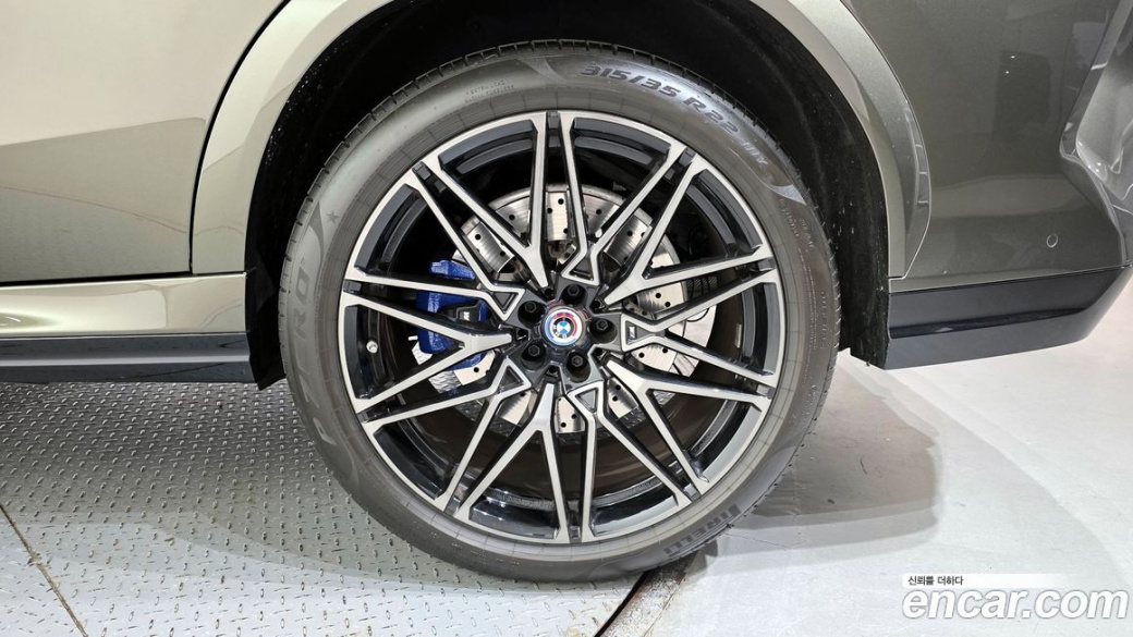 BMW X6M 4.4 Competition, 2023