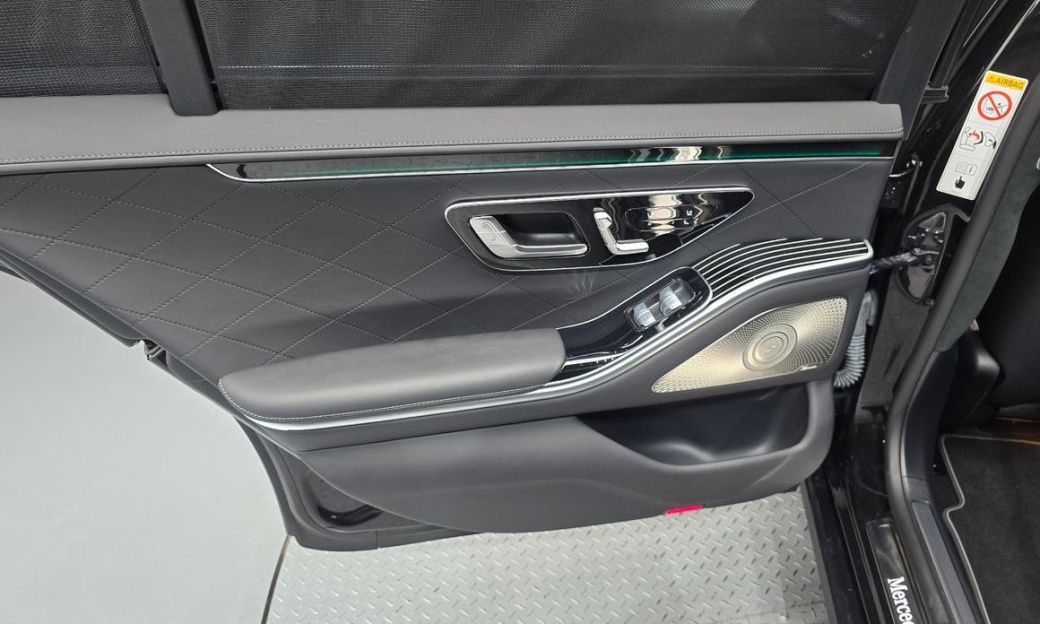 Mercedes-Benz S-Class S580L 4MATIC, 2024