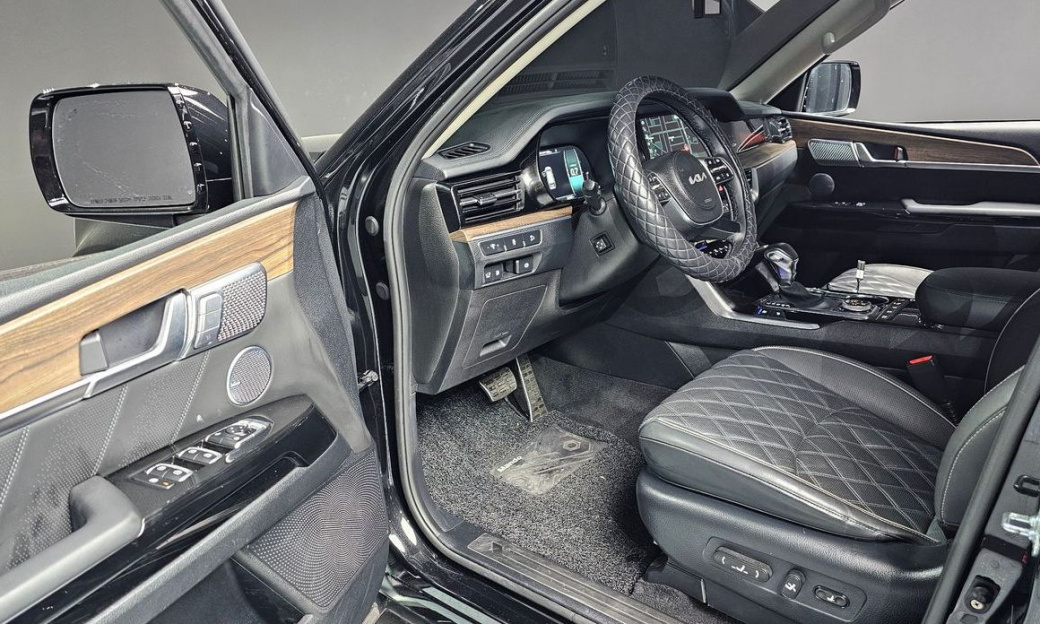 Kia Mohave Diesel 3.0 4WD 6-Seater, 2022