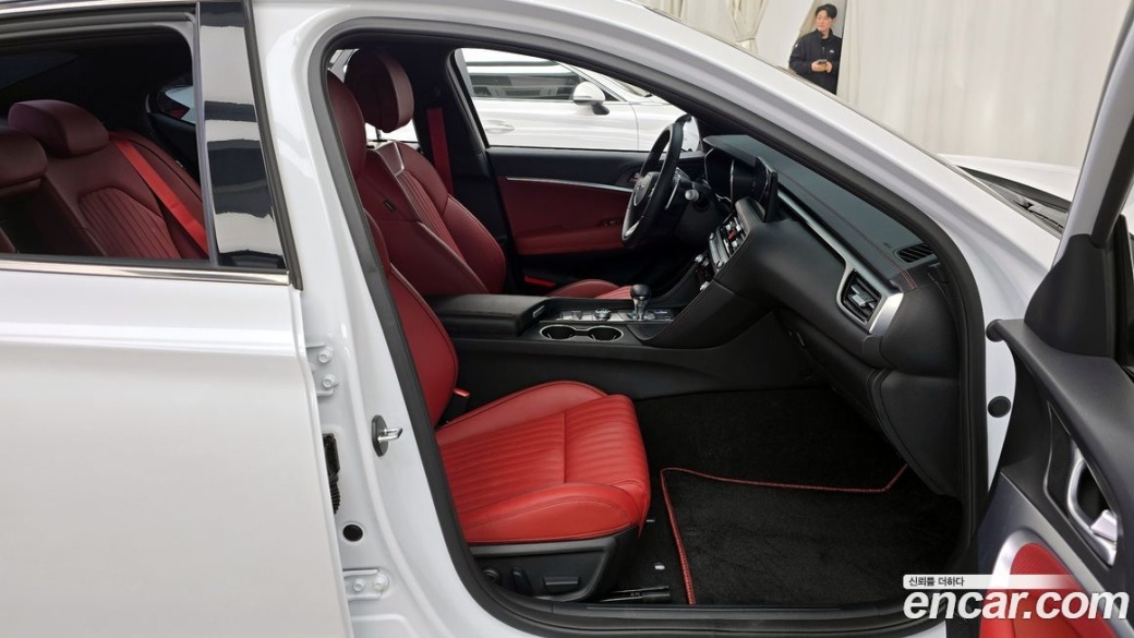 Genesis G70 Gasoline 2.5T 2WD, 2024