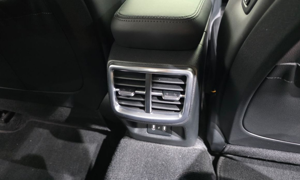 Kia K5 2.0, 2024
