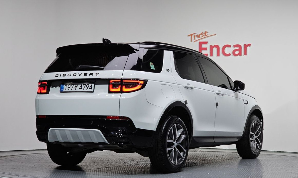 Land Rover Discovery Sport P250 Dynamic SE, 2025