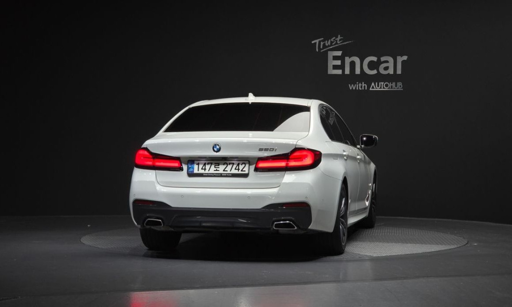 BMW 5-Series 520i M Sport, 2022