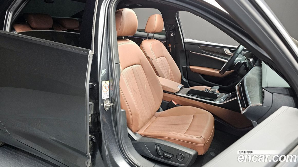 Audi A6 45 TFSI Premium, 2023
