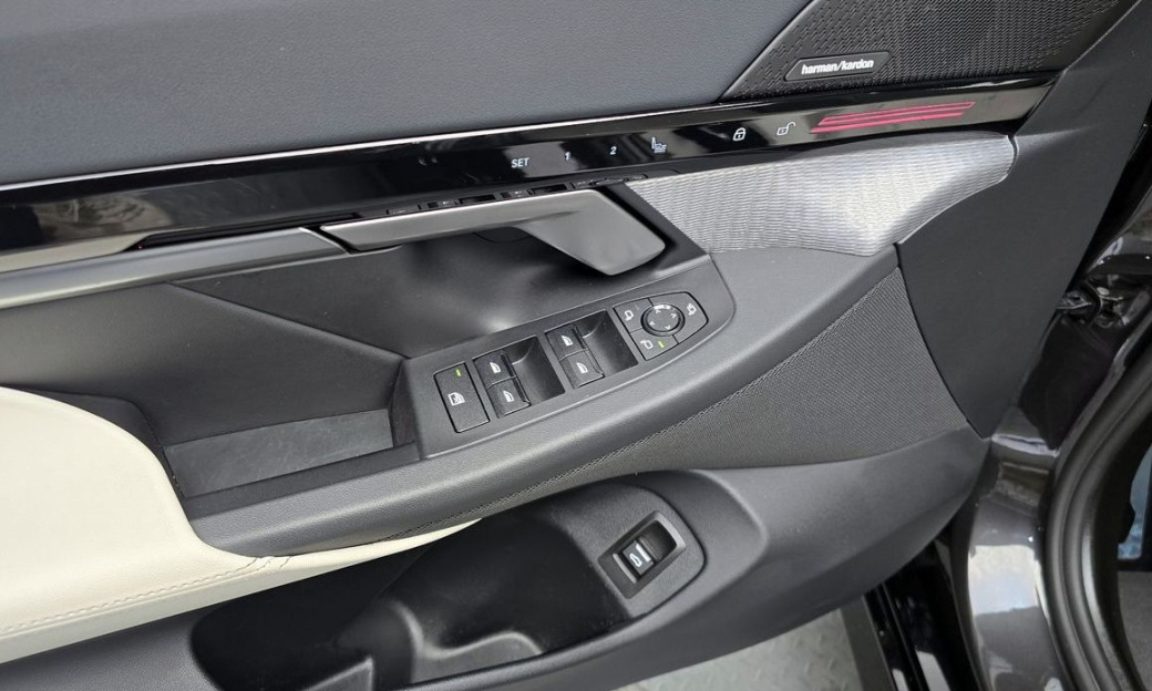 BMW 5-Series 520i M Sport, 2024