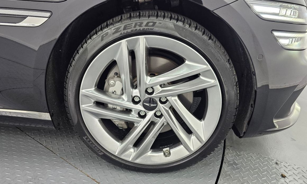 Genesis G80 Gasoline 2.5 Turbo AWD, 2025