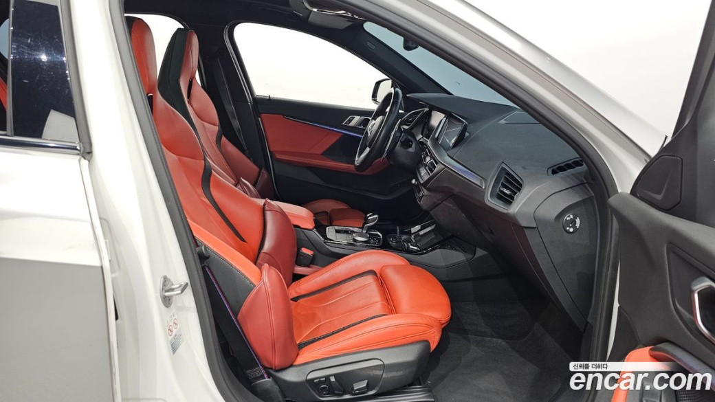 BMW 1-Series M135i xDrive, 2023