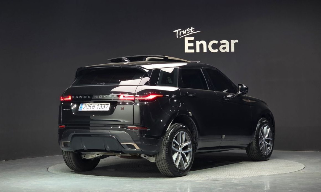 Land Rover Range Rover Evoque P250 Dynamic SE, 2024