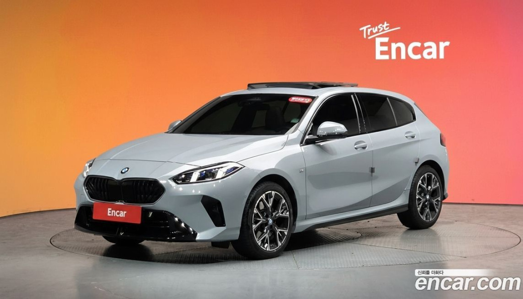 BMW 1-Series 120 M Sport, 2025