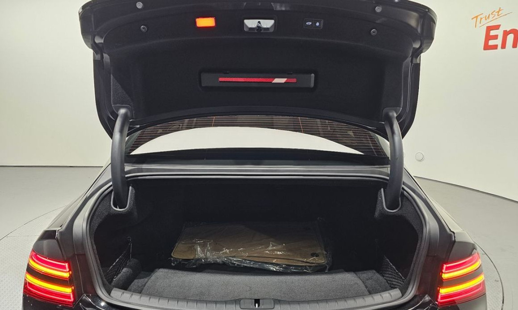 Genesis G80 Gasoline 2.5 Turbo 2WD, 2026