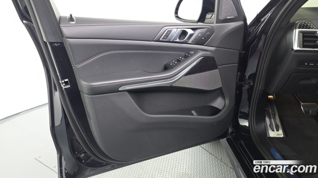 BMW X5 xDrive 40i M Sport, 2024