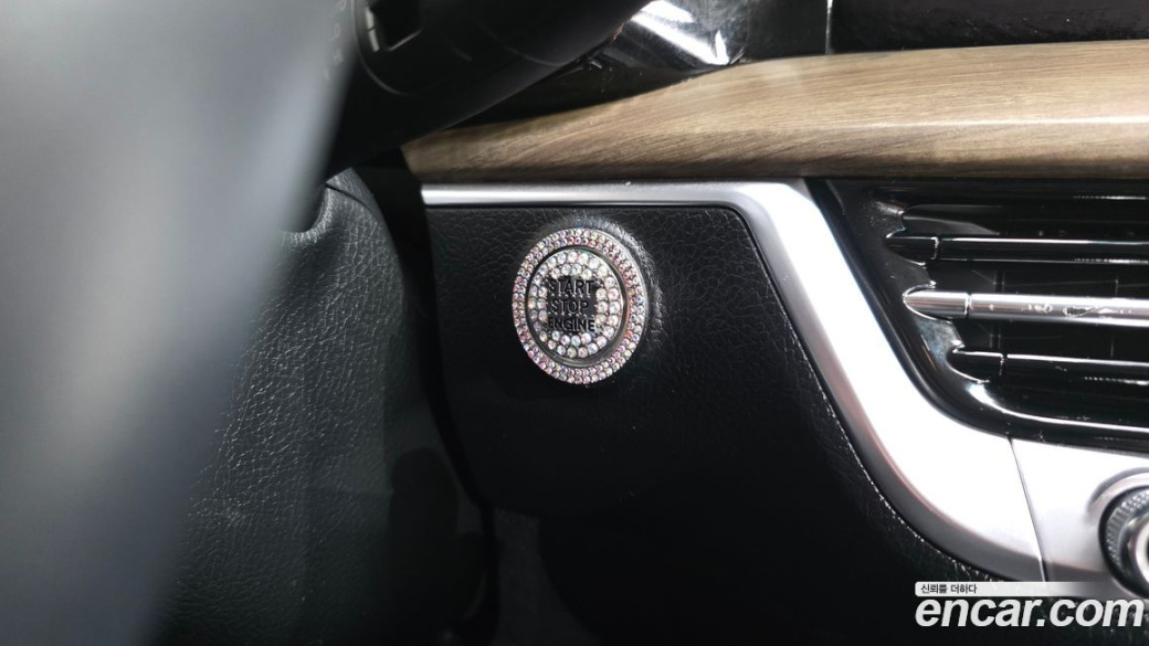 Kia Mohave Diesel 3.0 4WD 5-Seater, 2023
