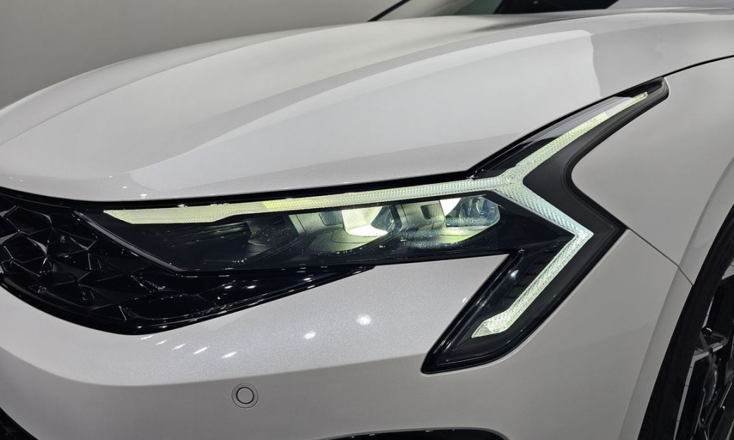 Kia K5 2.0, 2024