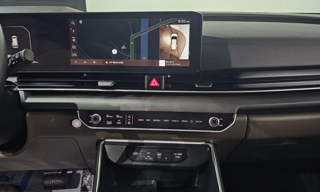 Kia Carnival 9-Seater Noblesse, 2024