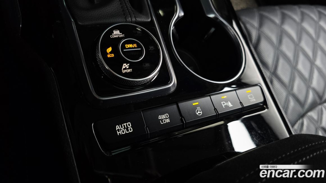 Kia Mohave Diesel 3.0 4WD 6-Seater, 2021