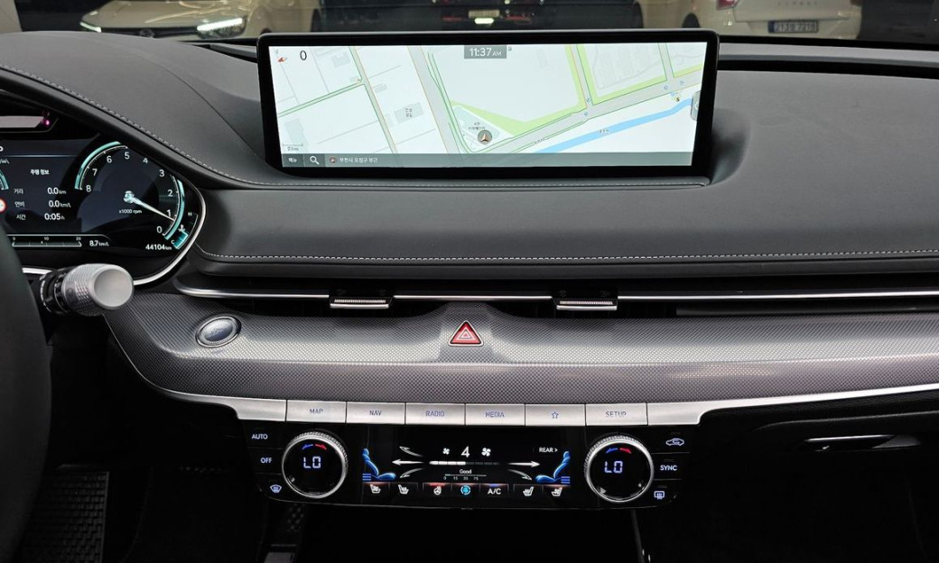 Genesis G80 Gasoline 2.5 Turbo AWD, 2023
