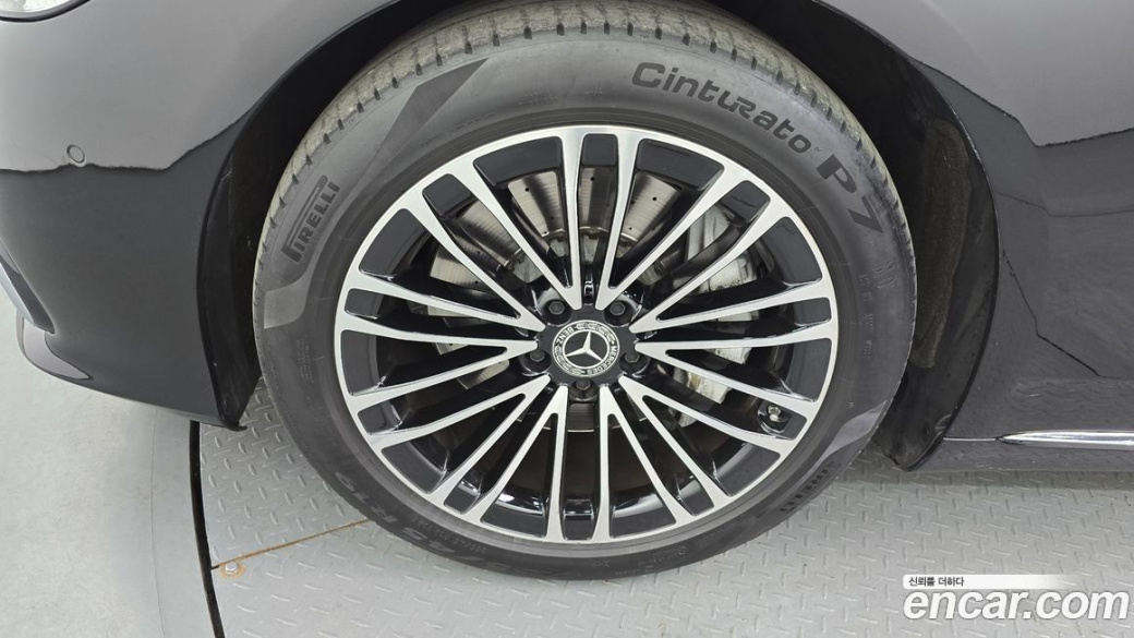Mercedes-Benz S-Class S350 d, 2023