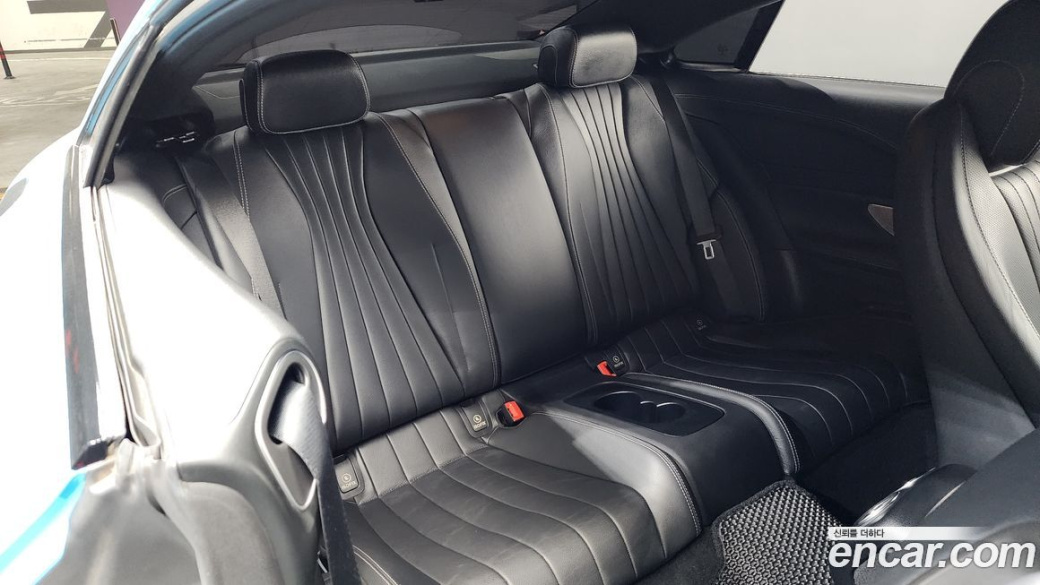 Mercedes-Benz E-Class E300d 4MATIC Coupe, 2022