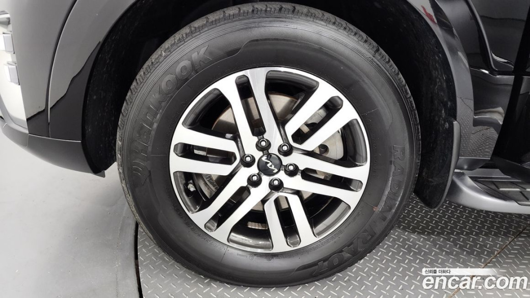 Kia Mohave Diesel 3.0 4WD 5-Seater, 2023