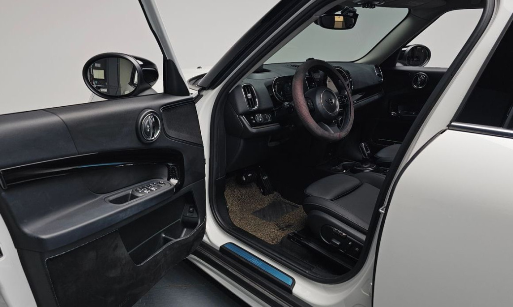 Mini Countryman Classic, 2024
