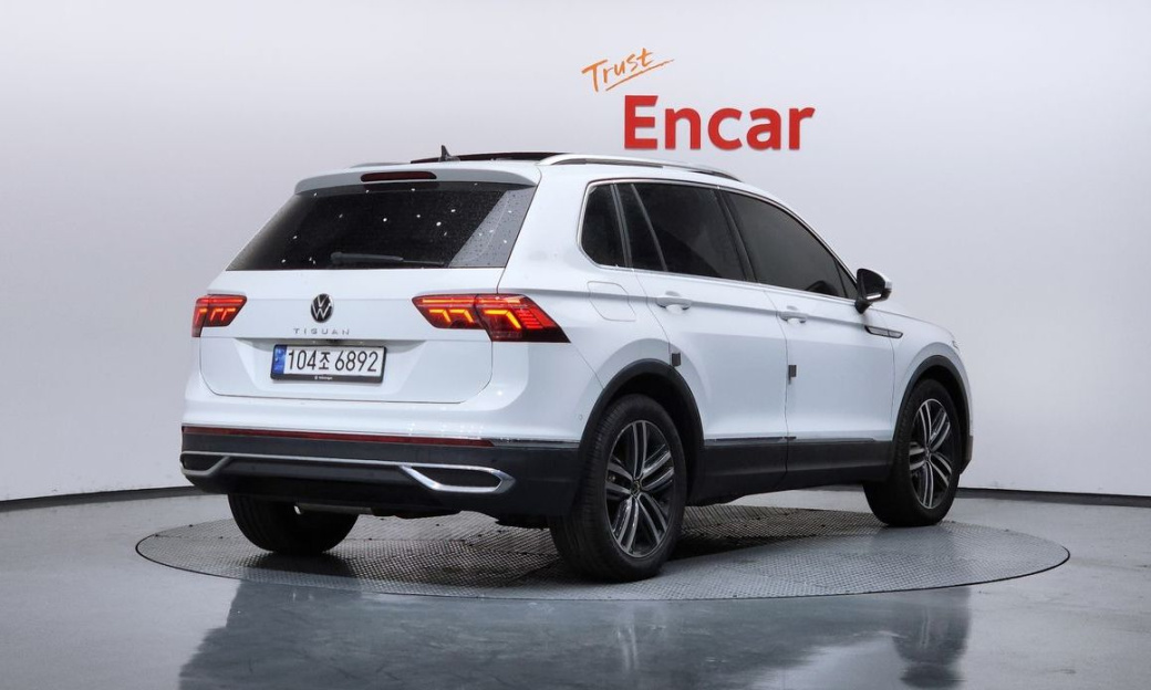 Volkswagen Tiguan 2.0 TDI Prestige, 2024
