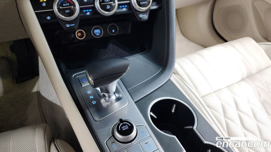 Genesis G70 Gasoline 2.0T 4WD, 2023