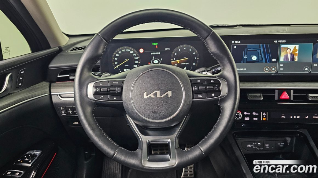 Kia K5 2.0, 2024