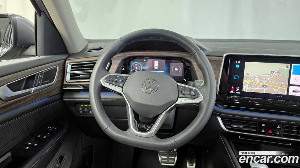 Volkswagen Atlas 2.0 TSI R-LINE 6-Seater, 2025