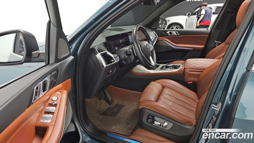 BMW X7 xDrive 40i Design Pure Excellence 6-Seater, 2023