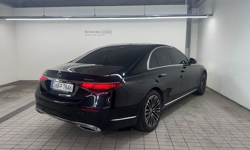 Mercedes-Benz S-Class S350 d 4MATIC, 2025