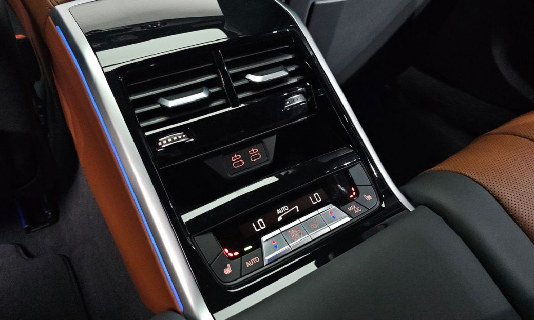 BMW 8-Series M850i xDrive Gran Coupe, 2024