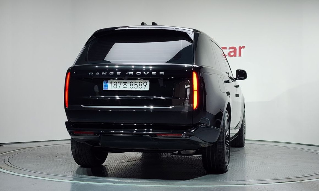 Land Rover Range Rover D350 Autobiography Long Wheel Base, 2024