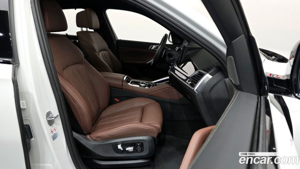 BMW X6 xDrive40i M Sport, 2024