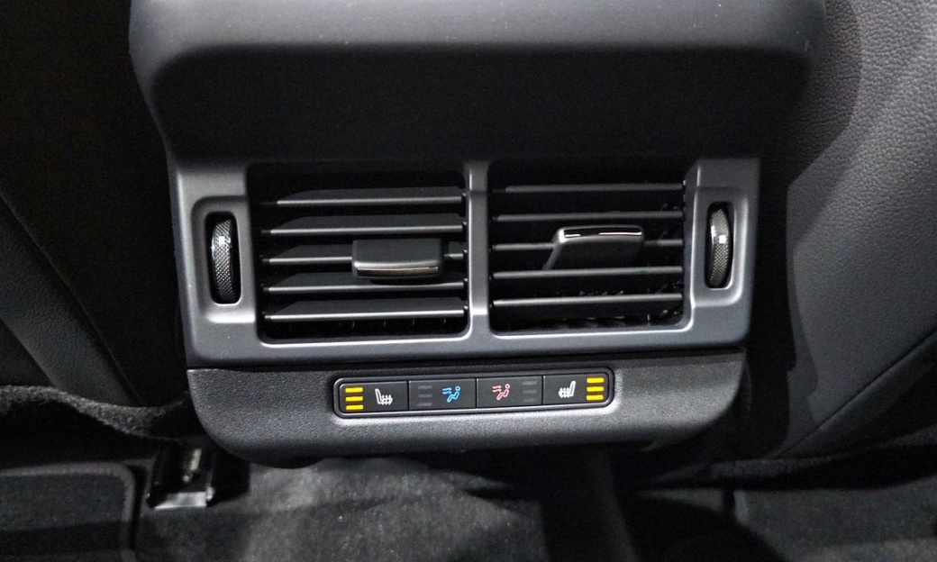 Land Rover Range Rover Evoque P250 Dynamic SE, 2026