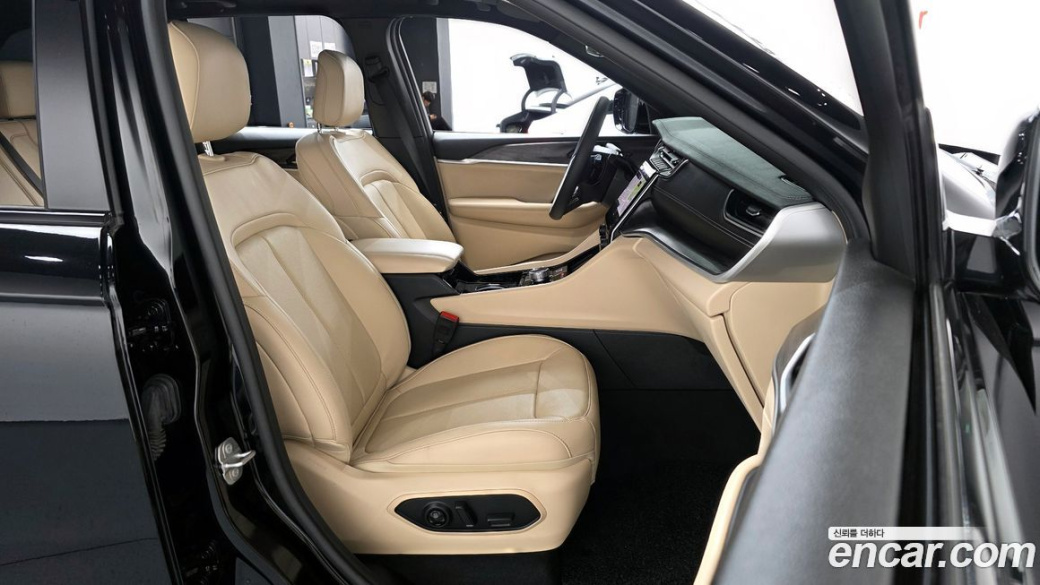 Jeep Cherokee 3.6 Limited, 2023