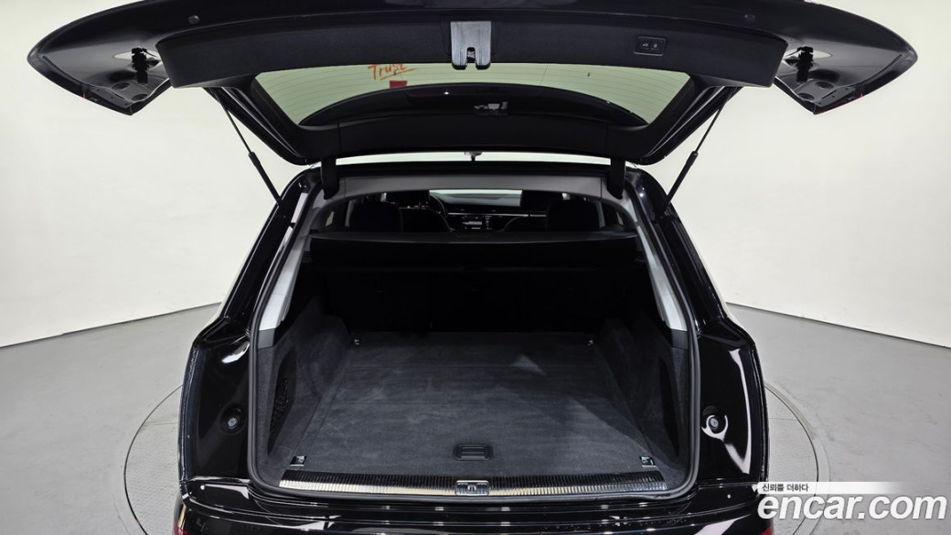 Audi Q7 45 TDI Quattro, 2022