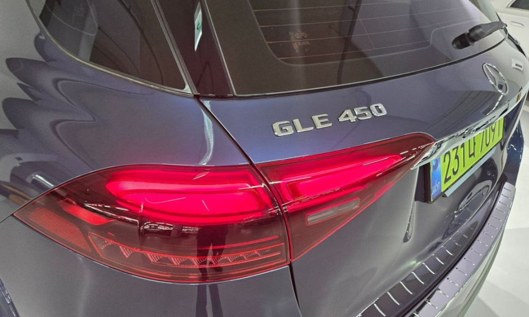 Mercedes-Benz GLE-Class GLE450 4MATIC, 2025