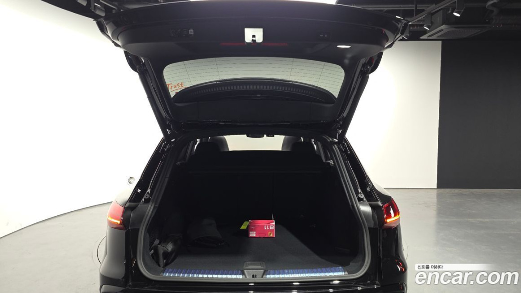 Audi Q5 40 TDI Quattro S Line Black Edition, 2025