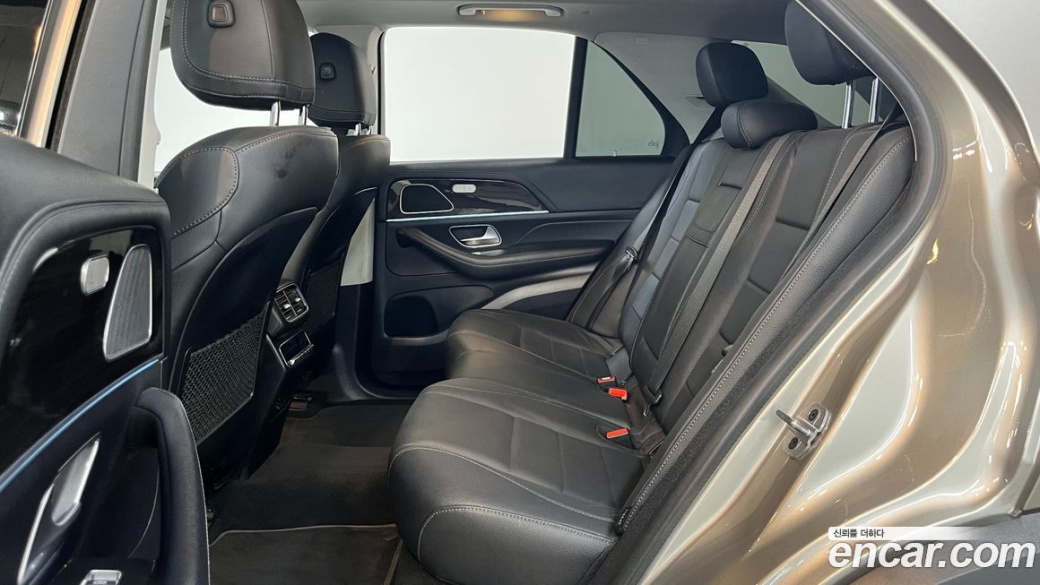 Mercedes-Benz GLE-Class GLE300d 4MATIC, 2022