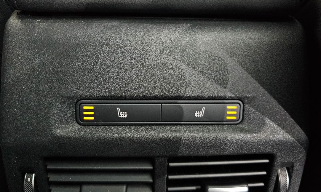 Land Rover Discovery Sport P250 Dynamic SE, 2024