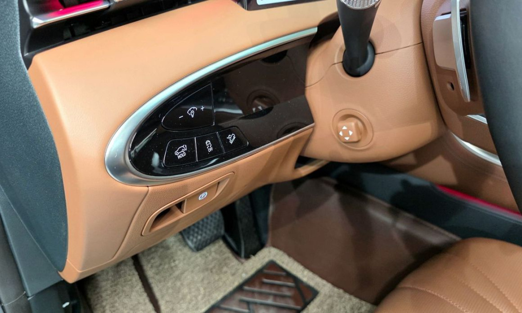 Genesis GV70 2.5T Gasoline AWD, 2025